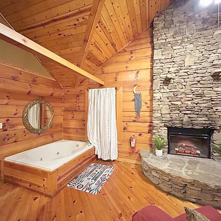 فيلا Honeymoon Hideaway جاتلينبرج المظهر الخارجي الصورة