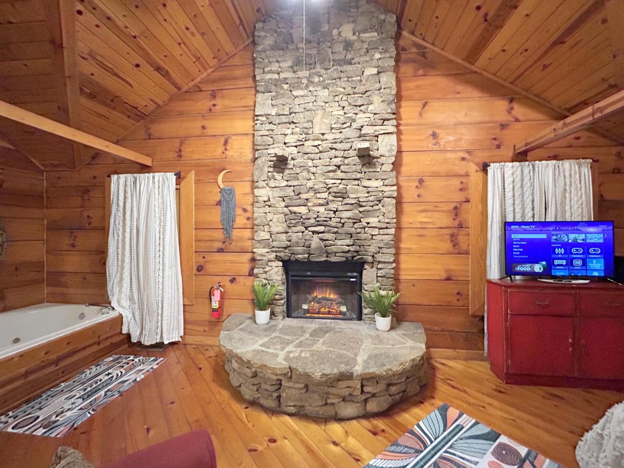 فيلا Honeymoon Hideaway جاتلينبرج المظهر الخارجي الصورة
